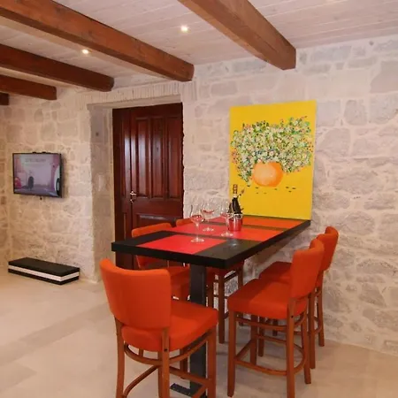 Casa Ladonia